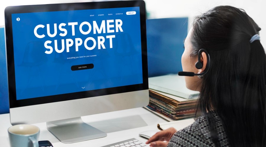 11 Best Help Desk Software For Customer Support In 2024   Customer Support Software 11zon 